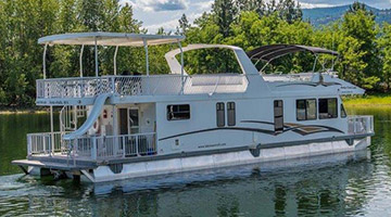 Photo of SuperCruiser Elite with Hot Tub